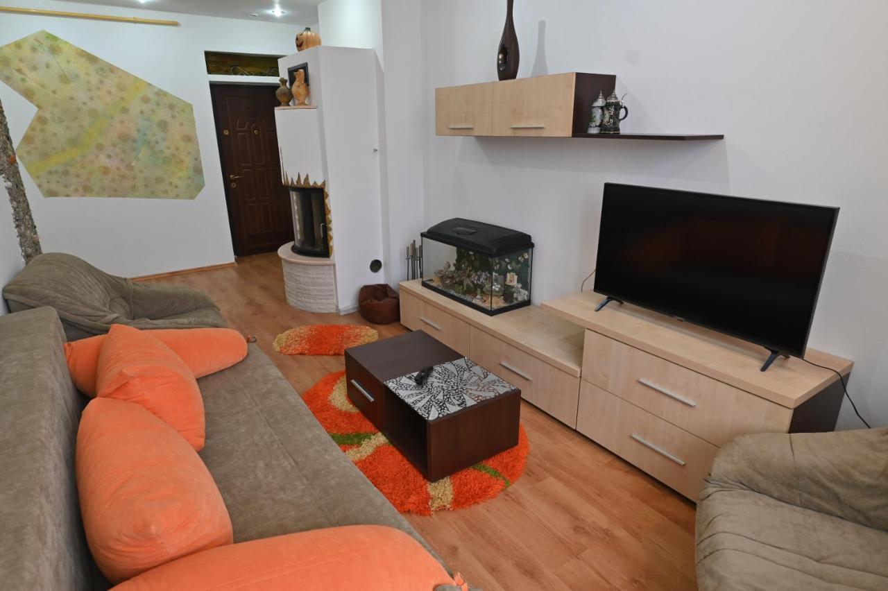 Apartament Camelia Petrosani Exterior photo